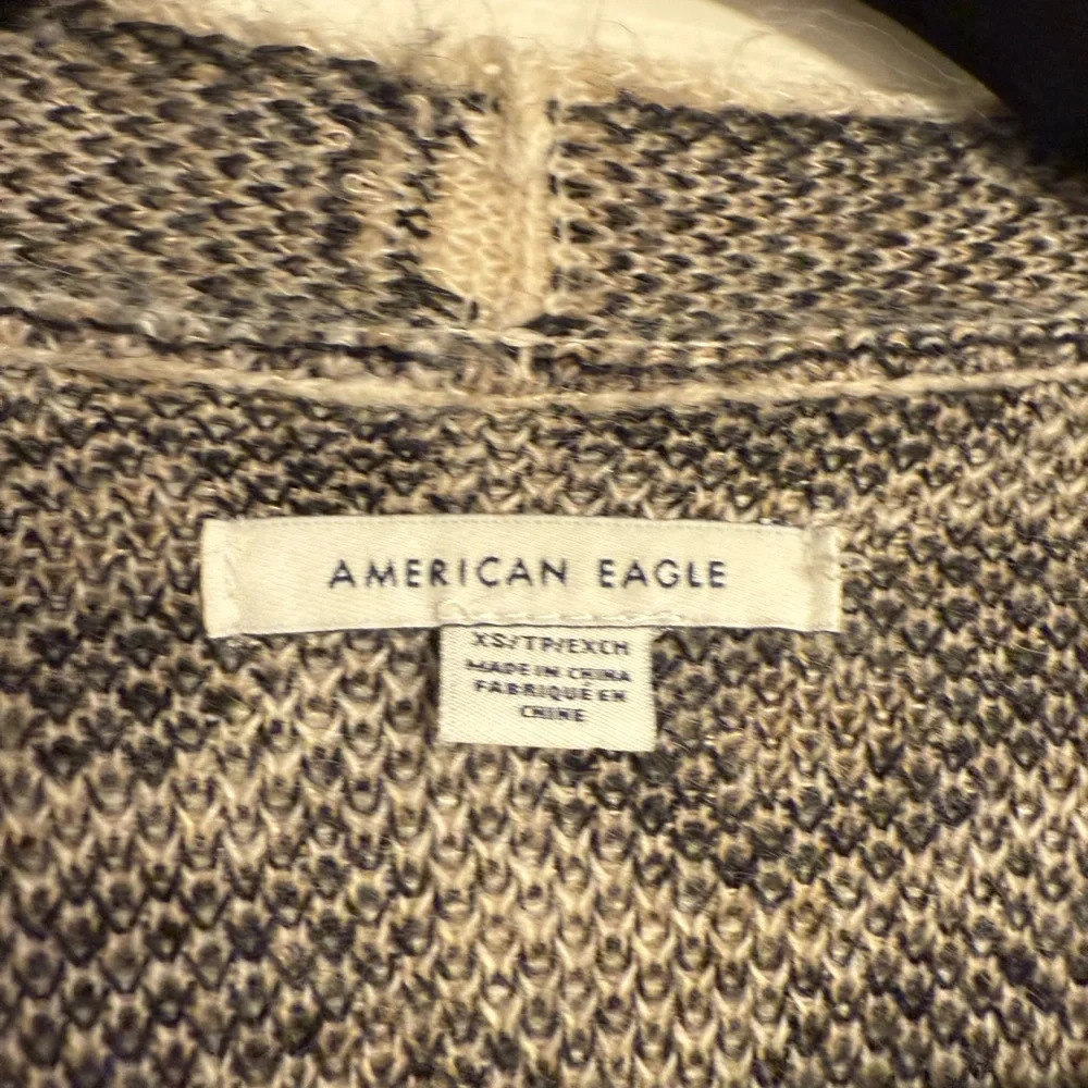 American Eagle Cheetah Print Cardigan Size Xs - Picture 3 of 6